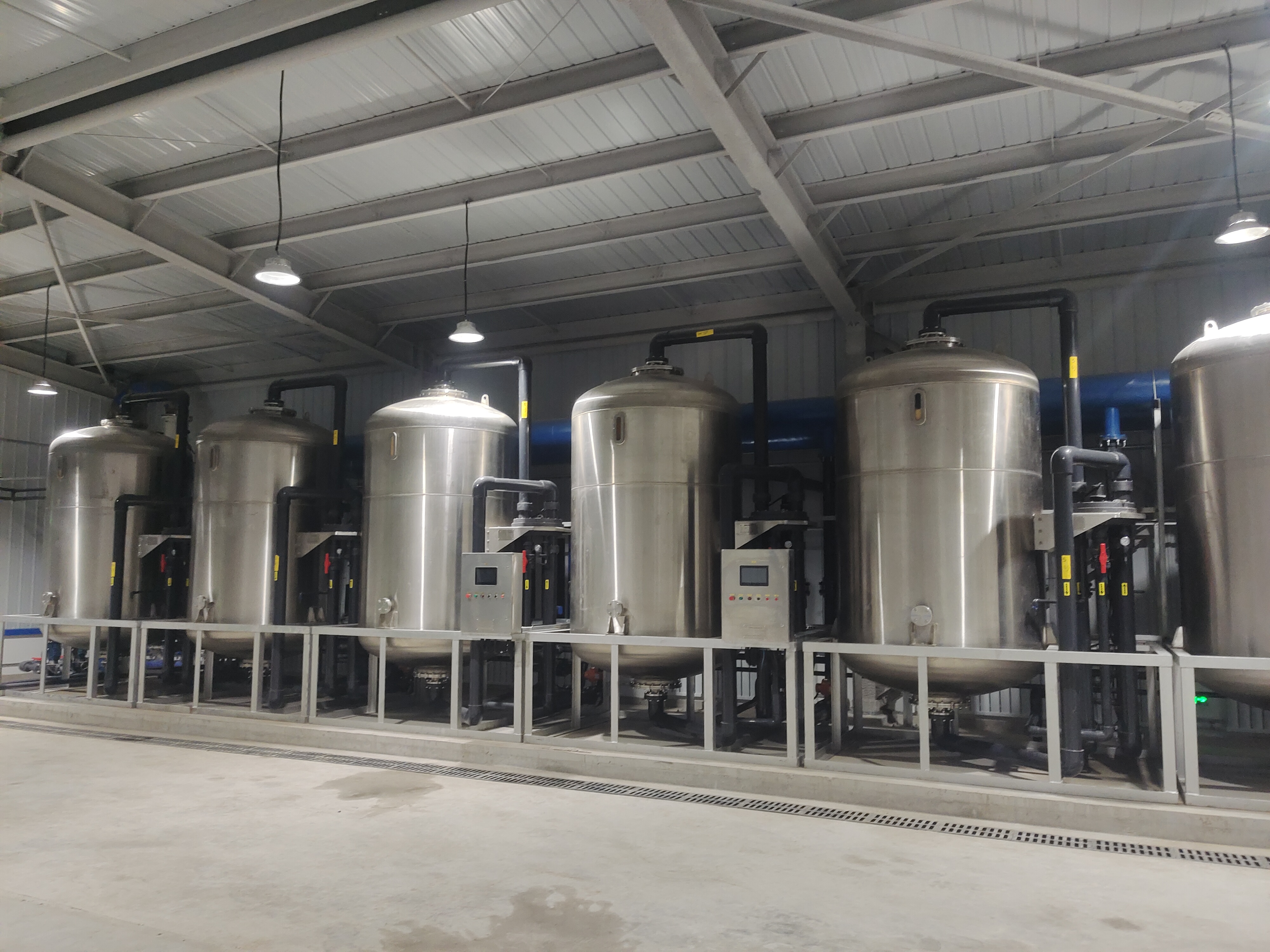 浮動(dòng)床鈉離子交換器